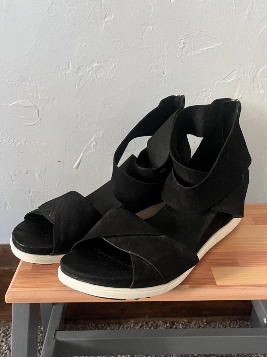 Eileen Fisher Women's Sz 11 Sandals Nubuck Sport Black Suede Back Zip